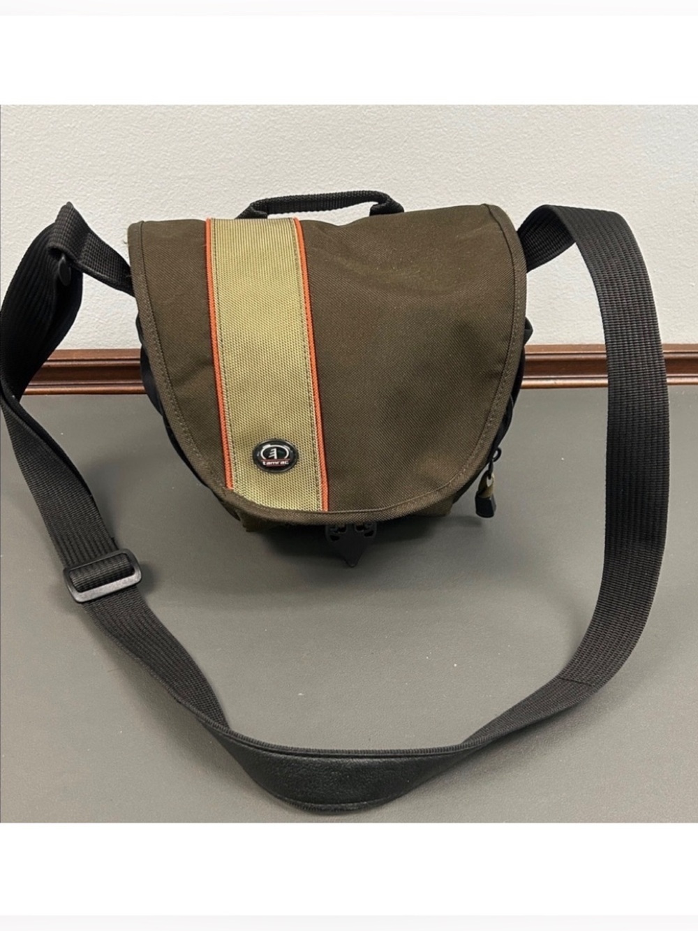 Tamrac 3442 Rally 2 Camera Bag Brown Tan